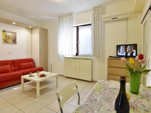 Holiday Home Anna by Interhome in Zambratija