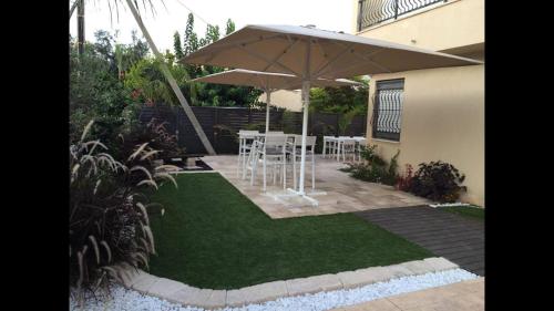 บริการและสิ่งอำนวยความสะดวก, โซโคลอฟ 35 - บูทิก อพาร์ตเมนต์ บายเดอะซี (Sokolov 35 - Boutique Apartments by the sea) in นาฮารียา