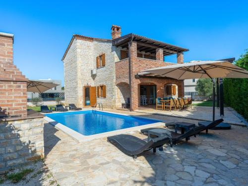 Holiday Home Villa Mani by Interhome – khách sạn tại Cukrici