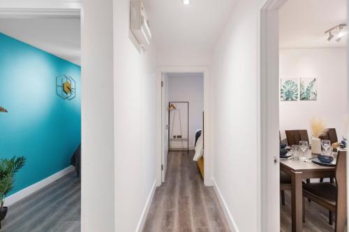 Apartment - Sleeps 11 - Hampstead Group Stay - image 6