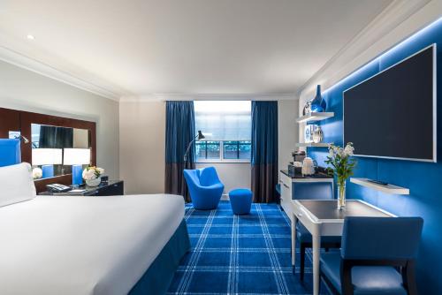 room detail thumbnail 0