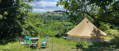 Kilátás, Mini camping Les Soleillas in Gluiras
