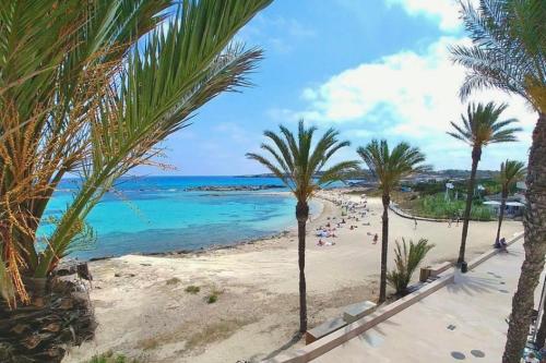 Apartamentos Cristina MIRADA II, Es Pujols-Playa - Cala Saona