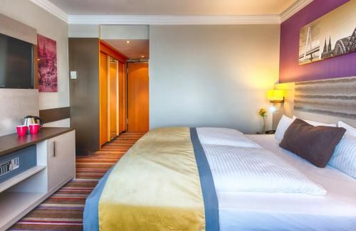 1 queen bed