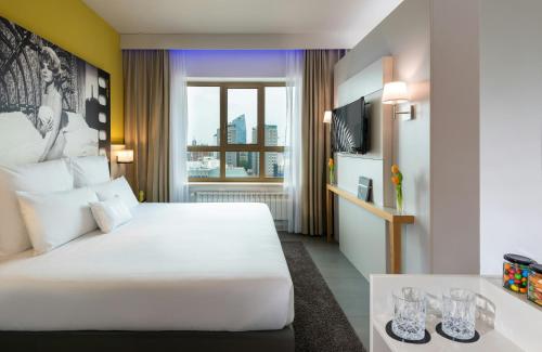 NYX Hotel Milan by Leonardo Hotels - image 4