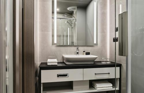 Leonardo Royal Hotel Warsaw - image 5