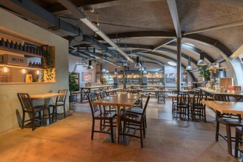 Comida y bebida, Leonardo Hotel Almere City Center in Almere