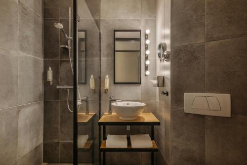 Leonardo Hotel Groningen City Center Room Type - Comfort Room 1 Twin Bed