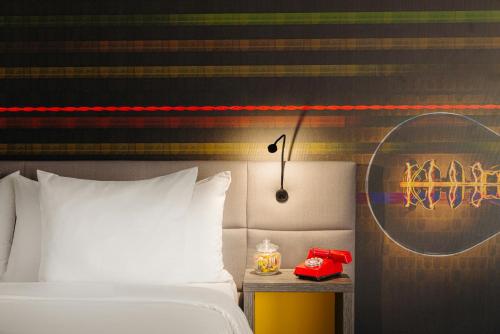 Crown Hotel Eindhoven Centre – khách sạn tại Best