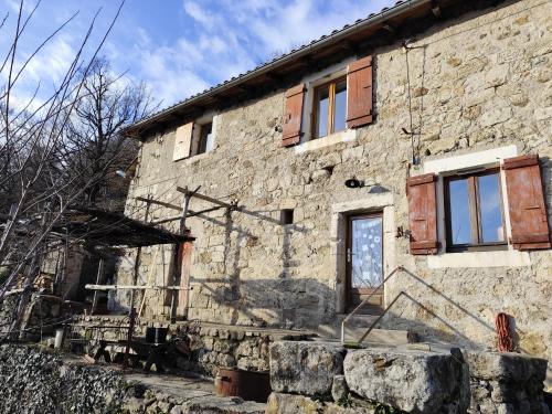 Viesnīcas āriene, Belle et fraîche maison en pierres (Belle et fraiche maison en pierres) in Burzet