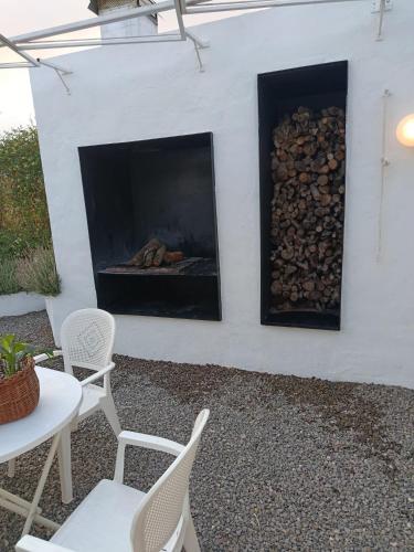 Casa El Cerrito, con fantástico patio con barbacoa y vistas a la montaña (Casa El Cerrito, con fantastico patio con barbacoa y vistas a la montana) in Los Cerezos