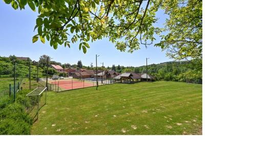 4 bedroom home Sigma in 哈爾斯新納