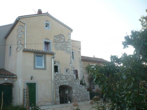 Bejárat, House Dragica in Valun