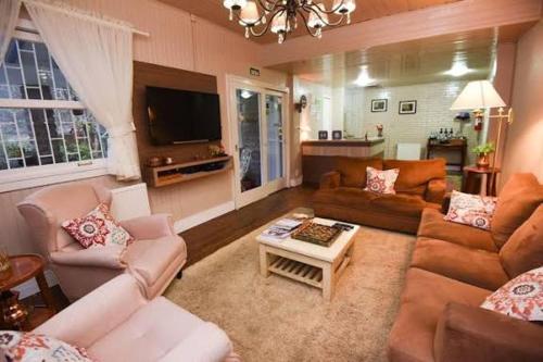 Pousada Suites Recanto da Ladeira in Gramado