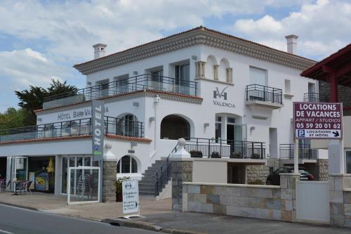 Sissepääs, Hotel Valencia in Hendaye