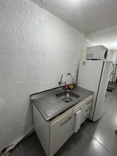 KitNet Mobiliada Zona Norte Sp in กาโชเอย์ริงยา
