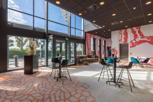 Bejárat, Leonardo Hotel Vinkeveen Amsterdam in De Ronde Venen