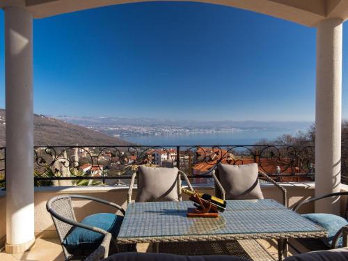 Holiday Home Wunderschöne Luxus-Familienvilla Emily by Interhome - Location saisonnière - Lovran