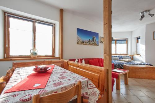 Dolomiti Comfortspace Free Parking in San Nicolo Comelico