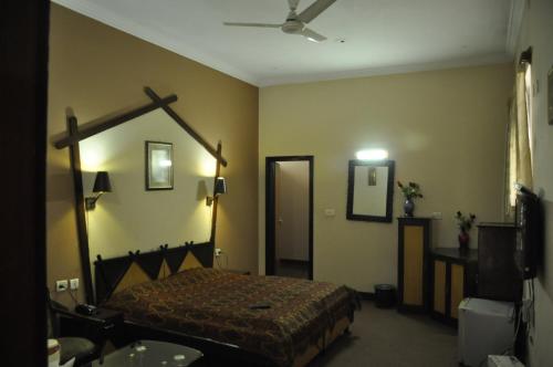 Hotel Pratiksha in Moradabad