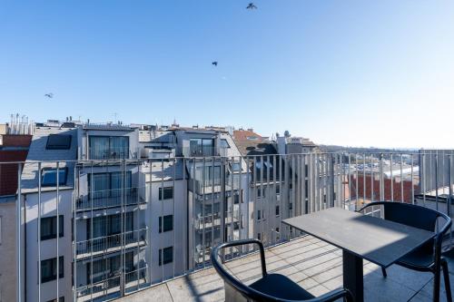 MyFavorit by Duschel Apartments Vienna Room Type - Two-Bedroom Deluxe Apartment with Balcony