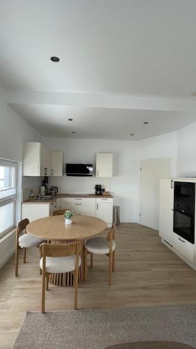 Moderne Wohnung mit Balkon & Parkplatz in Söhlde (Moderne Wohnung mit Balkon & Parkplatz in Sohlde) in Sohlde