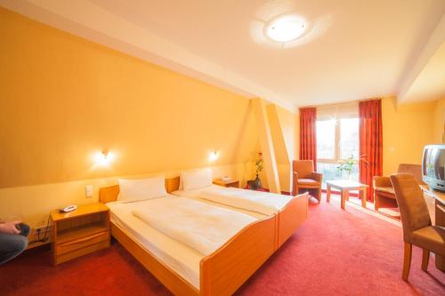 1 queen bed