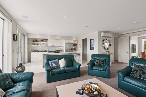 Clearwater Golf Resort - Entire Luxury Home in Northwood
