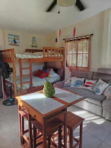 La Casita de la Playa La Bocana San Juan in 巴拉德聖地亞哥