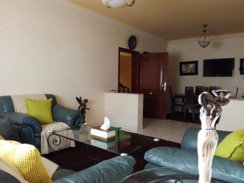 Kim Apartment - image 14