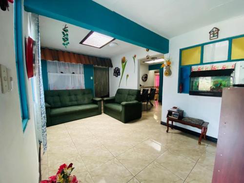 Hermosa House Tibas in Tournón
