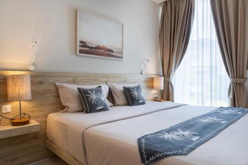 Bali Bustle Pararaton Coliving and Coworking Space Room Type - Apartment with City View