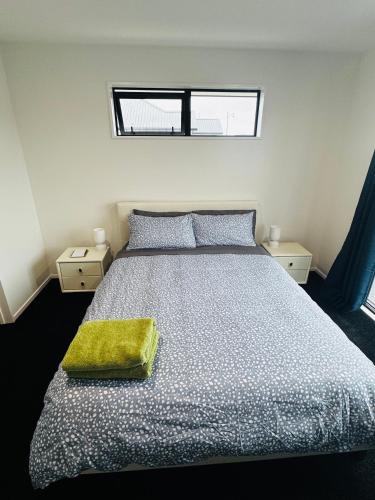 Room with en-suite bathroom in Kaiapoi