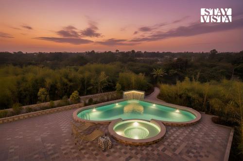 StayVista's Green Embrace - Villa in Bor Tiger Reserve with Swimming Pool, Rainshower, Terrace & Lawn