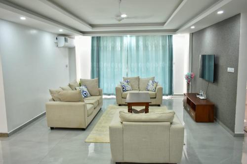 Aqua Azuri apartment in Mombasa