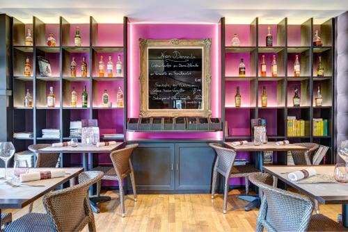 Restoran, RAVeL Hotel Cyrano in Waimes