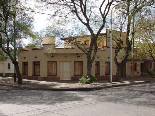 Entrance, Virginia Departamentos in San Rafael