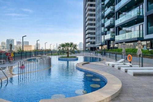 Resort lifestyle, Fantastic Views, Bright & Brand new, Dubaj