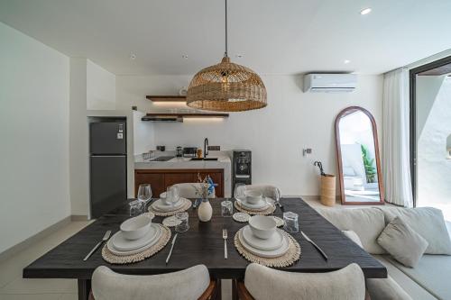 Nova Villa Resort Canggu - Stylish 1 & 2 Bedroom Pool Villas - image 3