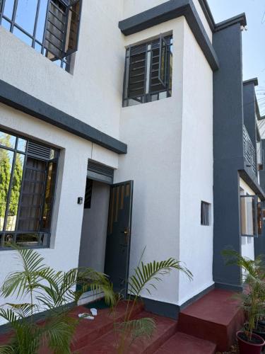Lakeview Homes in 基苏木