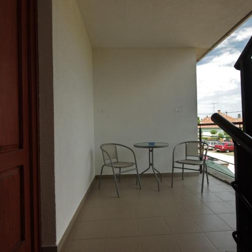 Balcony/terrace, Varkert Premium Apartman in Kastelykert