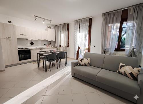 Il giardino di Tina - close to center and lake