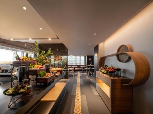 Restaurant, SSAW Garden Hotel Chengdu-Chunxi Road & Taikoo Li Branch in Chengdu