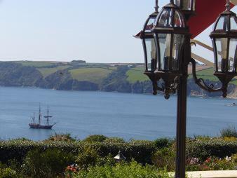 Porth Avallen Hotel - image 12