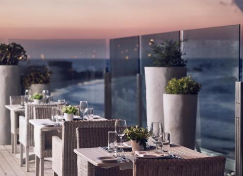 Knossos Beach Bungalows Suites Resort & Spa - image 8