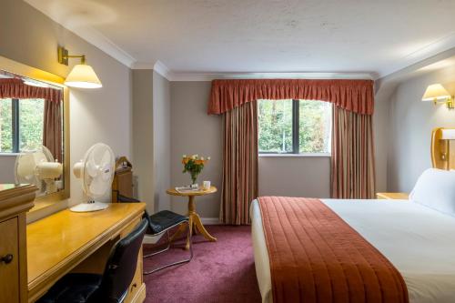 room detail thumbnail 1