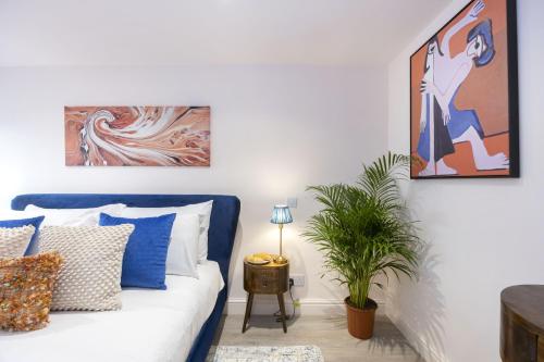 Stylish 1-Bed Apartment in Fairview - image 5