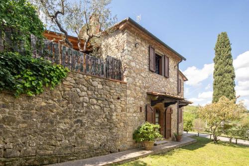  Villa Vepri by Mmega in Cennina