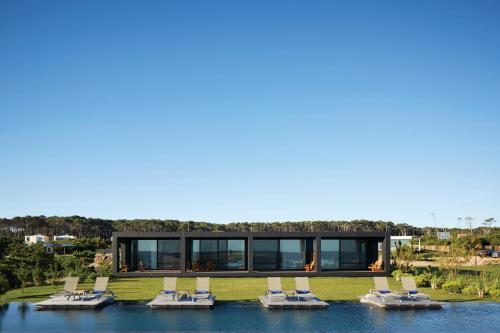 Esterno, Bahia Vik in Jose Ignacio