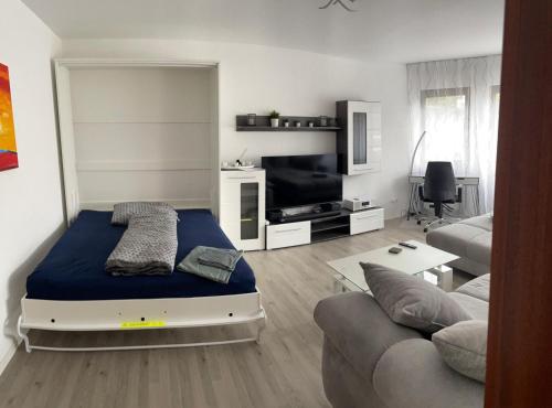 Hemmingen BaWü, attraktive 2-Zimmer-Whg (Hemmingen BaWu, attraktive 2-Zimmer-Whg) in 迪欽根